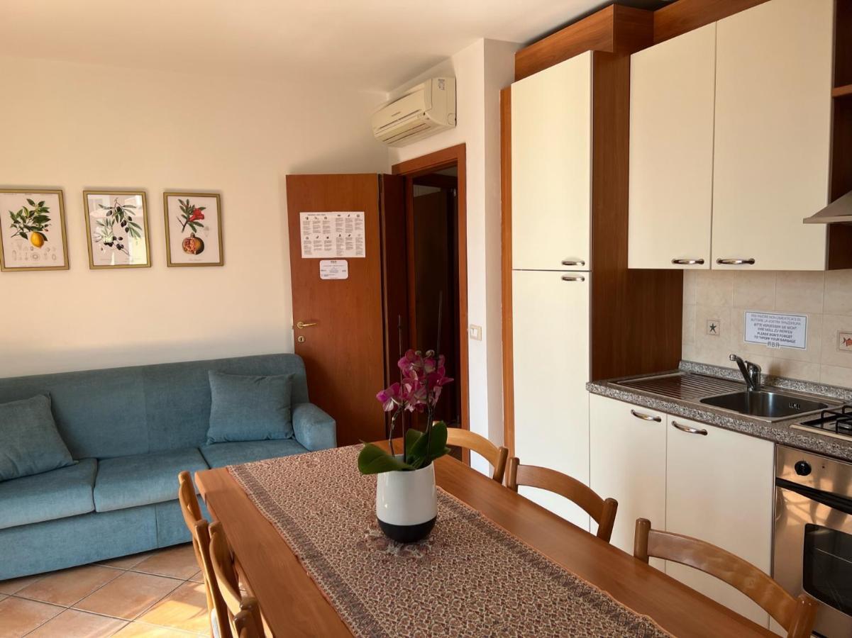 Appartamenti Baia Azzurra 5. Torbole Sul Garda Extérieur photo