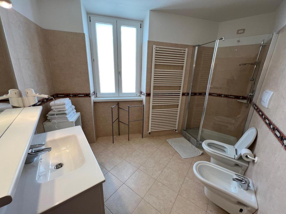 Appartamenti Baia Azzurra 5. Torbole Sul Garda Extérieur photo