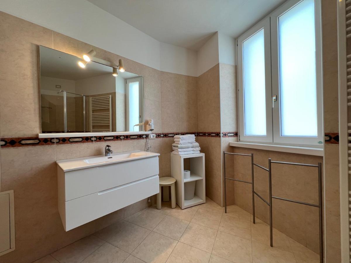 Appartamenti Baia Azzurra 5. Torbole Sul Garda Extérieur photo