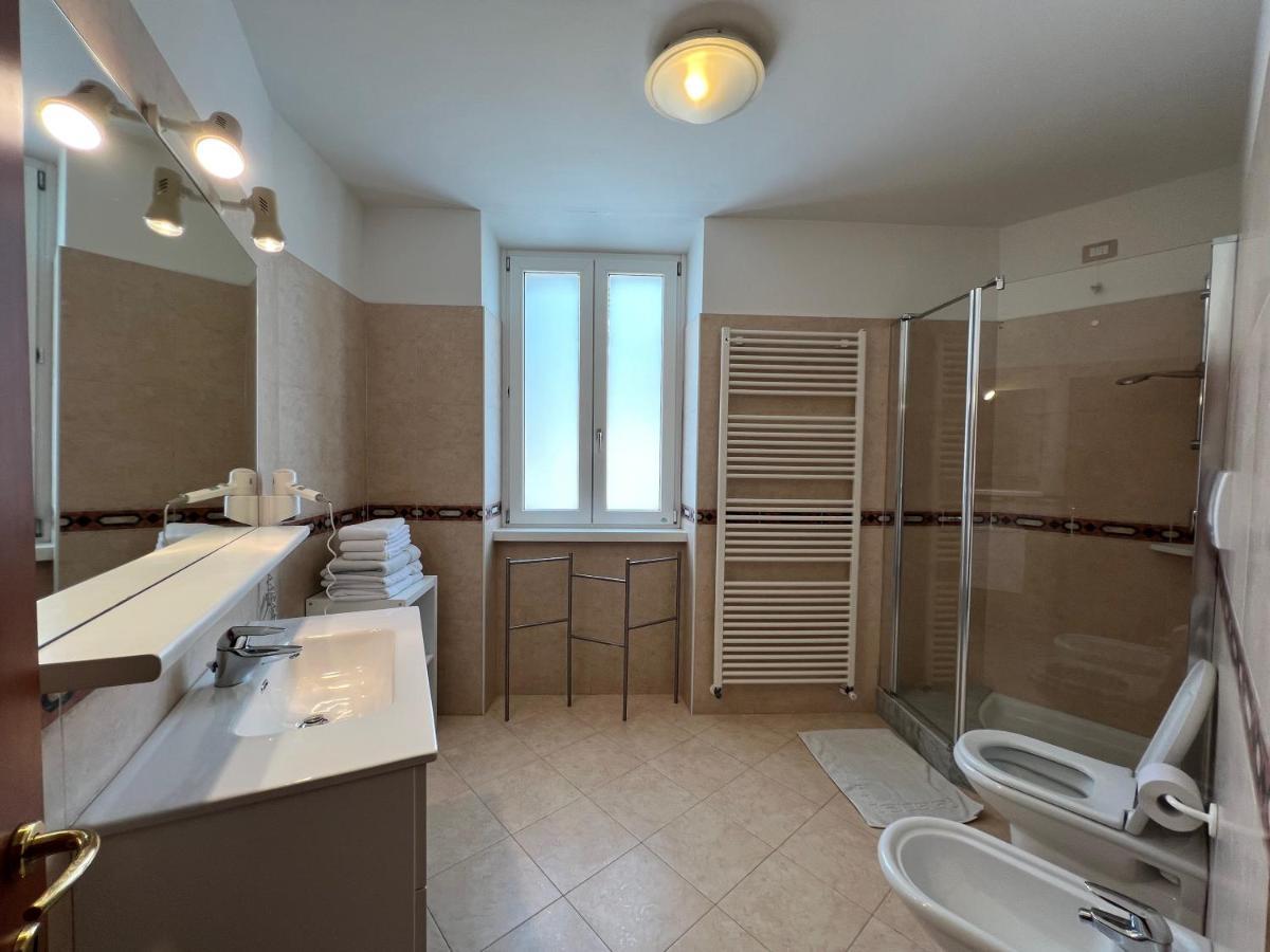 Appartamenti Baia Azzurra 5. Torbole Sul Garda Extérieur photo